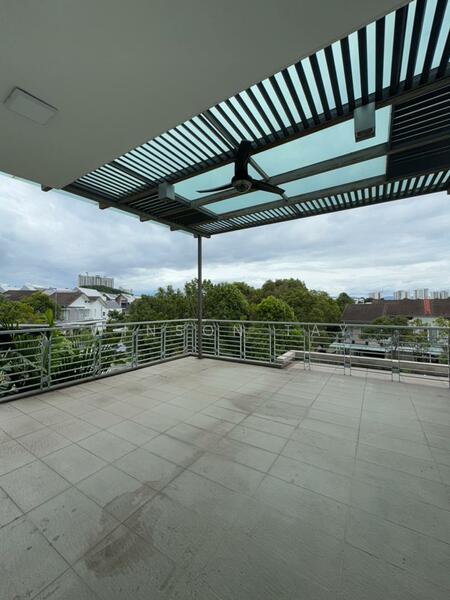 Zero-Lot Bungalow for Sale in Kajang (Selangor) - Winson Tay - Balcony - PropertyGuru.com.my