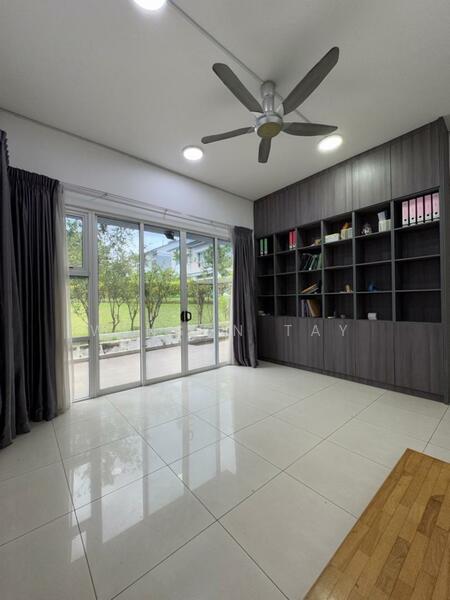 Zero-Lot Bungalow for Sale in Kajang (Selangor) - Winson Tay - Study - PropertyGuru.com.my