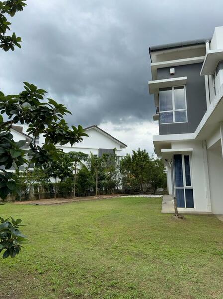 Zero-Lot Bungalow for Sale in Kajang (Selangor) - Winson Tay - Exterior - PropertyGuru.com.my