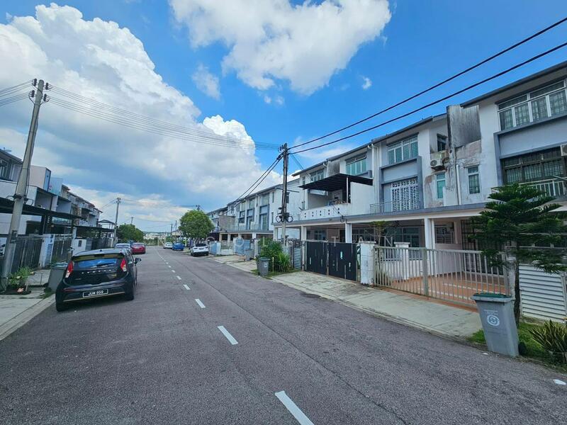 2.5-storey Terraced House for Sale in Iskandar Puteri (Nusajaya) (Johor) - Nicole Tan - Exterior - PropertyGuru.com.my