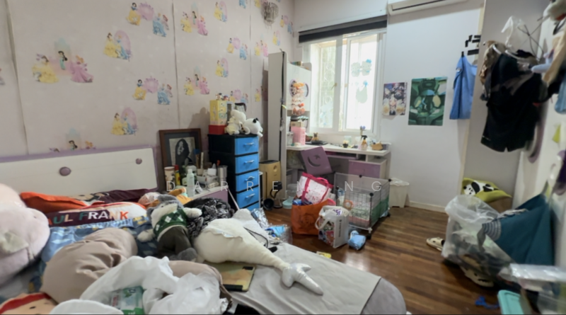 2-storey Terraced House for Sale in Temasya Glenmarie (Glenmarie) - Darren Ng - Bedroom - PropertyGuru.com.my