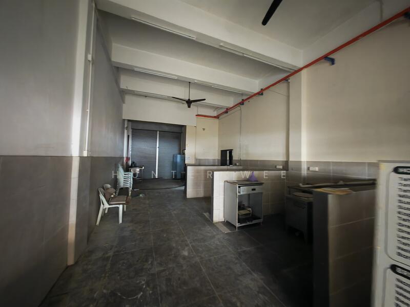 Shop for Rent in Pending (Kuching) - Hunter Wee - Interior - PropertyGuru.com.my
