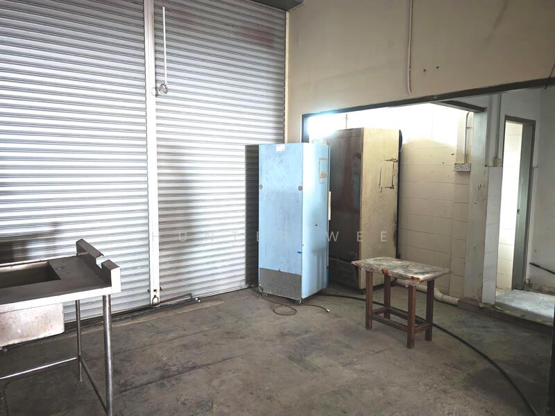 Shop for Rent in Pending (Kuching) - Hunter Wee - Interior - PropertyGuru.com.my