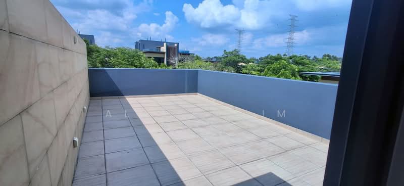 Rumah Kluster untuk Disewa di Forest City (Gelang Patah) - Alexius Lim - Balcony - PropertyGuru.com.my
