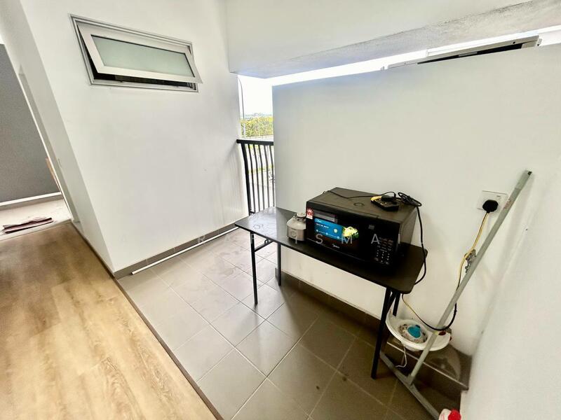 Apartment for Sale at Harmoni Elmina 1 @ City Of Elmina - Asyraf Ismail - Balcony - PropertyGuru.com.my