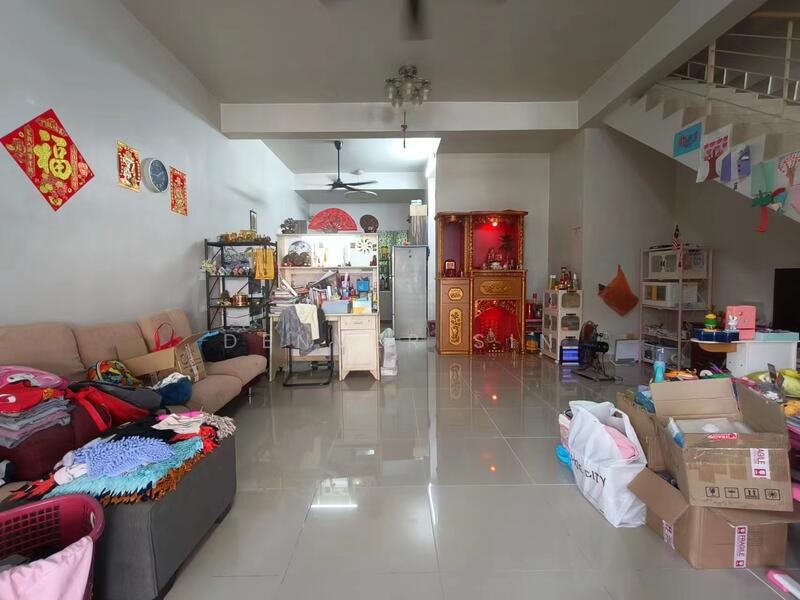 Ampang Saujana untuk Untuk Dijual - RM 850,000, Mac 2026 - Living Room - PropertyGuru.com.my