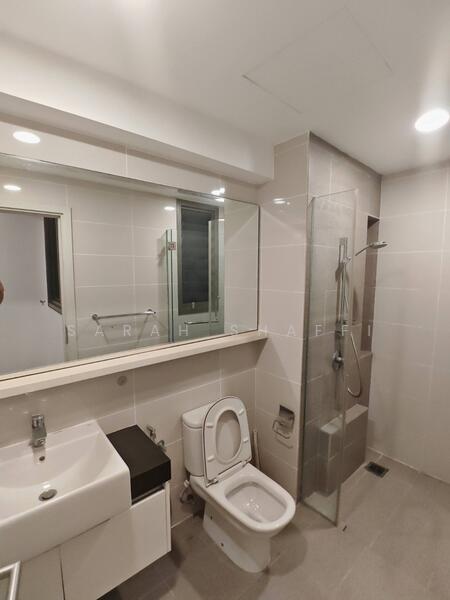 Condominium for Sale at Iskandar Residences - Sarah Shaffi - Bathroom - PropertyGuru.com.my