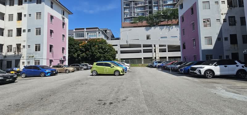 Pangsapuri Megah Villa untuk Untuk Dijual - RM 160,000, Mac 2026 - Exterior - PropertyGuru.com.my