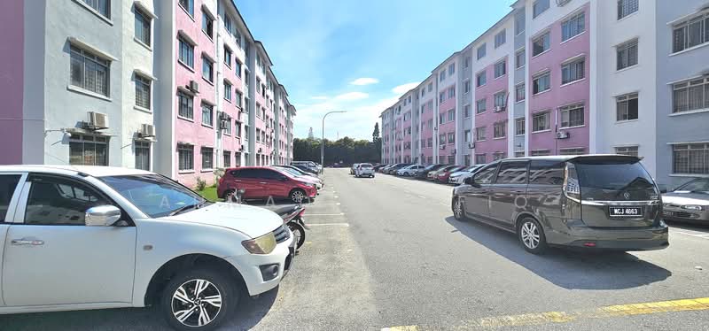 Pangsapuri Megah Villa untuk Untuk Dijual - RM 160,000, Mac 2026 - Exterior - PropertyGuru.com.my