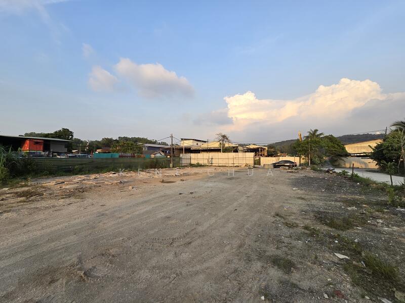 Kampung Baru Subang untuk Untuk Disewa - RM 28,000 /bulan, Feb 2026 - Exterior - PropertyGuru.com.my