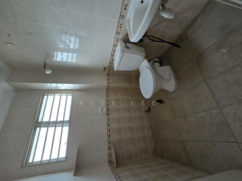 2-storey Terraced House for Sale in Klang (Selangor) - Alex Lee - Bathroom - PropertyGuru.com.my