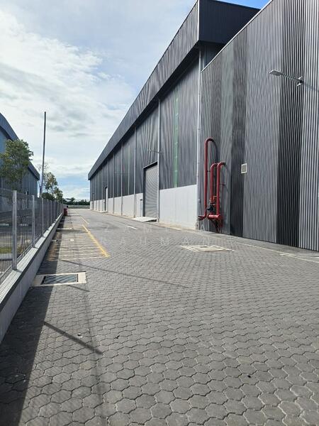 Telok Panglima Garang untuk Untuk Disewa - RM 192,094 /bulan, Feb 2026 - Exterior - PropertyGuru.com.my