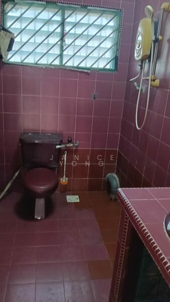 Untuk Disewa - Taman Johor Jaya Jalan Dedap