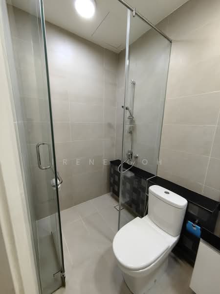 Kondominium untuk Dijual di Setia V Residences - Irene Goh - Bathroom - PropertyGuru.com.my