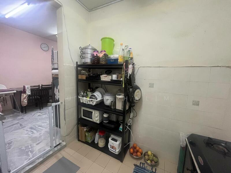 Apartment for Sale at Sri Cempaka (Taman Wawasan) - Mu'izz Halim - Kitchen - PropertyGuru.com.my