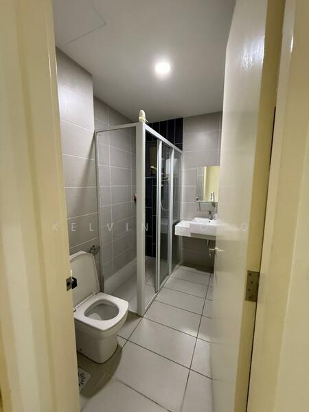 Service Residence for Rent at The Cruise Residence - Kelvin Wong - Bathroom - PropertyGuru.com.my
