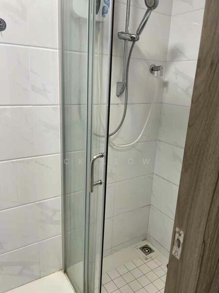 Apartment for Rent at Regalia Park @ Forest City - Ck Leow - Bathroom - PropertyGuru.com.my