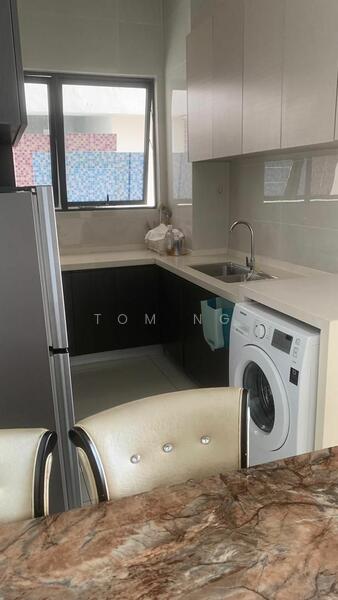 Condominium for Rent at Bay Point @ Country Garden Danga Bay - Tom Ng - Kitchen - PropertyGuru.com.my