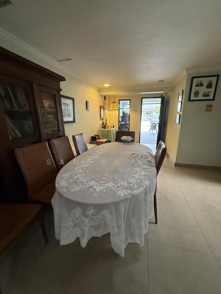 2.5-storey Terraced House for Sale in Sri Hartamas (Kuala Lumpur) - Sandra Lee - Dining Room - PropertyGuru.com.my
