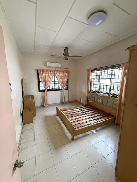 2-storey Terraced House for Sale in Taman Maju Jaya (Johor Bahru) - Vinna Loh - Bedroom - PropertyGuru.com.my