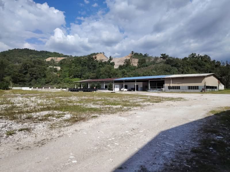 Kilang untuk Disewa di Simpang Pulai (Perak) - John Chuah - Exterior - PropertyGuru.com.my