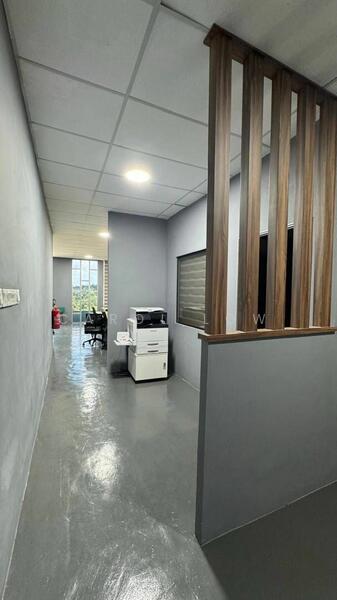 Terrace Factory for Rent in Taman Desa Cemerlang (Ulu Tiram) - Carol Low - Corridor - PropertyGuru.com.my