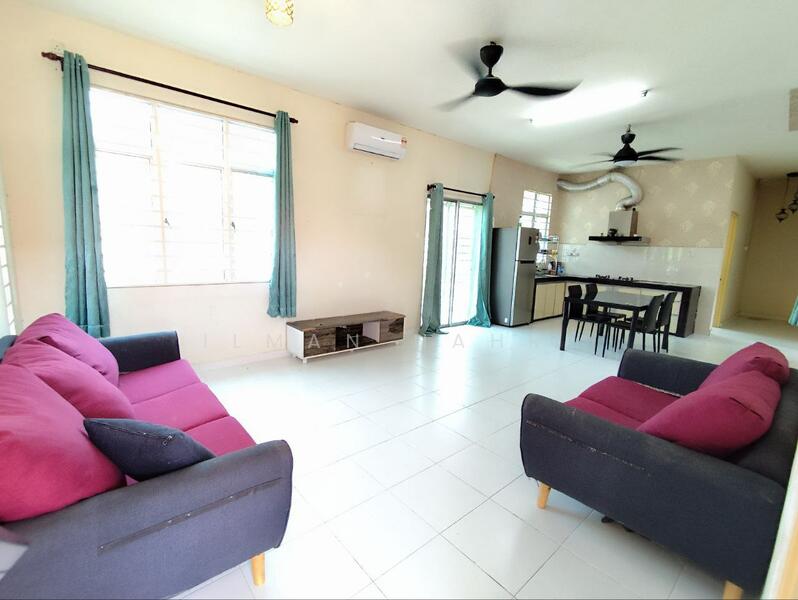 Bungalow for Sale in Mahkota Hills (Lenggeng) - Ilman Nahri - Living Room - PropertyGuru.com.my