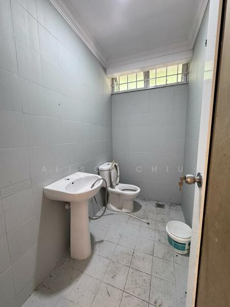 Bungalow for Rent in Ampang Jaya (Ampang) - Alison Chiu - Bathroom - PropertyGuru.com.my