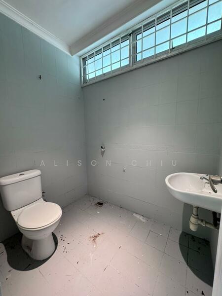 Bungalow for Rent in Ampang Jaya (Ampang) - Alison Chiu - Bathroom - PropertyGuru.com.my