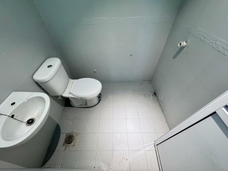 Bungalow for Rent in Ampang Jaya (Ampang) - Alison Chiu - Bathroom - PropertyGuru.com.my