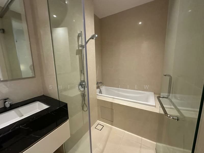 Servis Apartment untuk Disewa di Pavilion Ceylon Hill - Shirley Liew - Bathroom - PropertyGuru.com.my