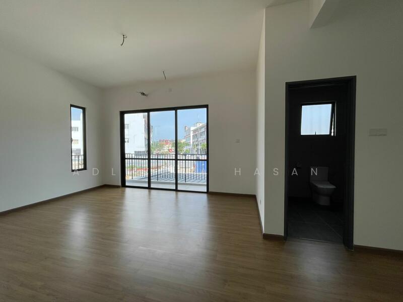 2-storey Terraced House for Sale in Seremban (Negeri Sembilan) - Adliyana Hasan - Living Room - PropertyGuru.com.my