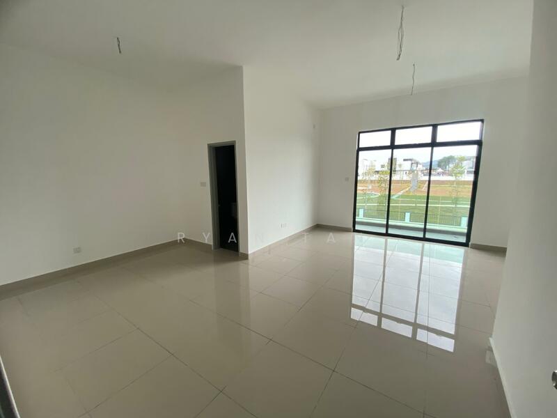 Terraced House for Sale in Taman Pulai Bestari (Skudai) - Ryan Tan - Living Room - PropertyGuru.com.my