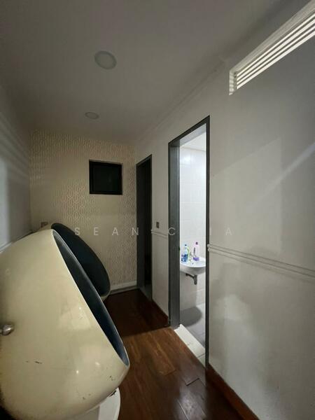 Semi-Detached House for Sale in Setia Utama (Setia Alam) - Sean Chia - Corridor - PropertyGuru.com.my