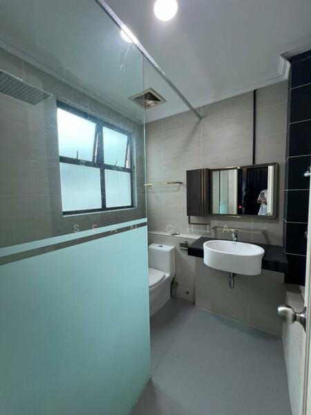 Semi-Detached House for Sale in Setia Utama (Setia Alam) - Sean Chia - Bathroom - PropertyGuru.com.my