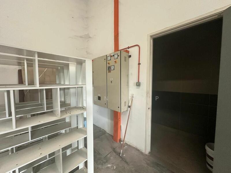 Factory for Rent in Taman Perniagaan Setia (Johor Bahru) - Ellen Yeap - Interior - PropertyGuru.com.my