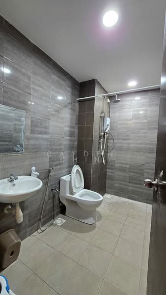 Service Residence for Rent at Symphony Tower (Menara Simfoni) - Cayden Chin - Bathroom - PropertyGuru.com.my