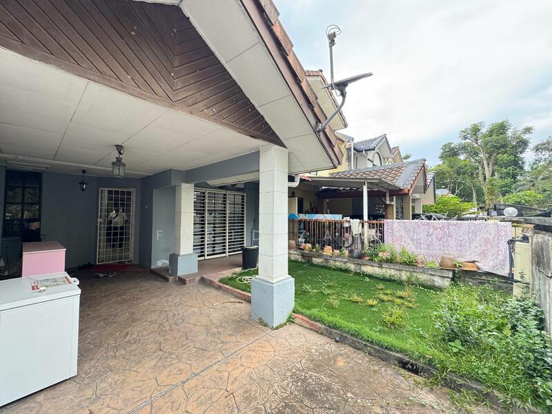 2-storey Terraced House for Sale in Seksyen U5 (Shah Alam) - Farid Zain - Exterior - PropertyGuru.com.my