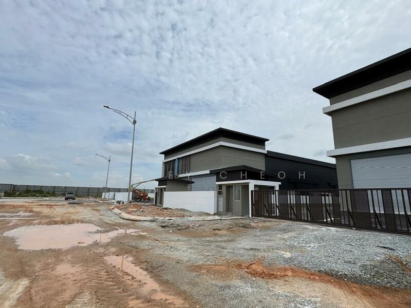Factory for Rent in Taman Sepang (Sepang) - Ashley Cheoh - Exterior - PropertyGuru.com.my