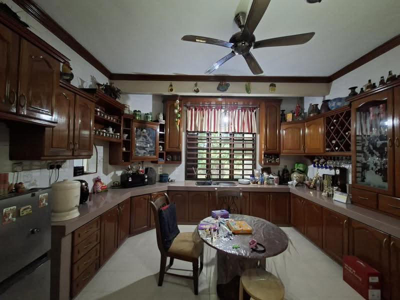 Bungalow House for Sale in Taman Rasah Jaya (Rasah) - Jeevs Jeeva - Kitchen - PropertyGuru.com.my
