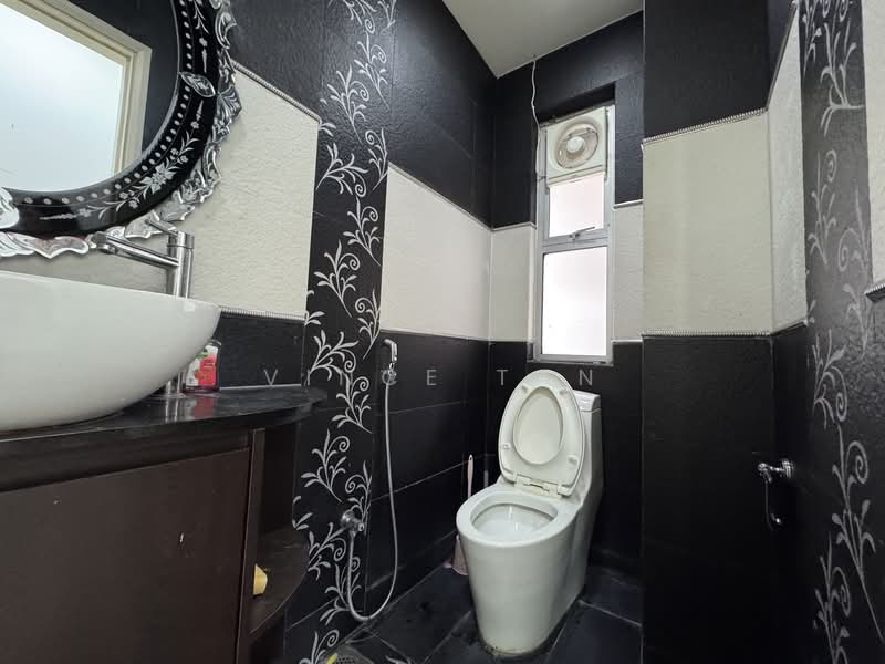 Valencia untuk Untuk Disewa - RM 5,000 /bulan, Mac 2026 - Bathroom - PropertyGuru.com.my