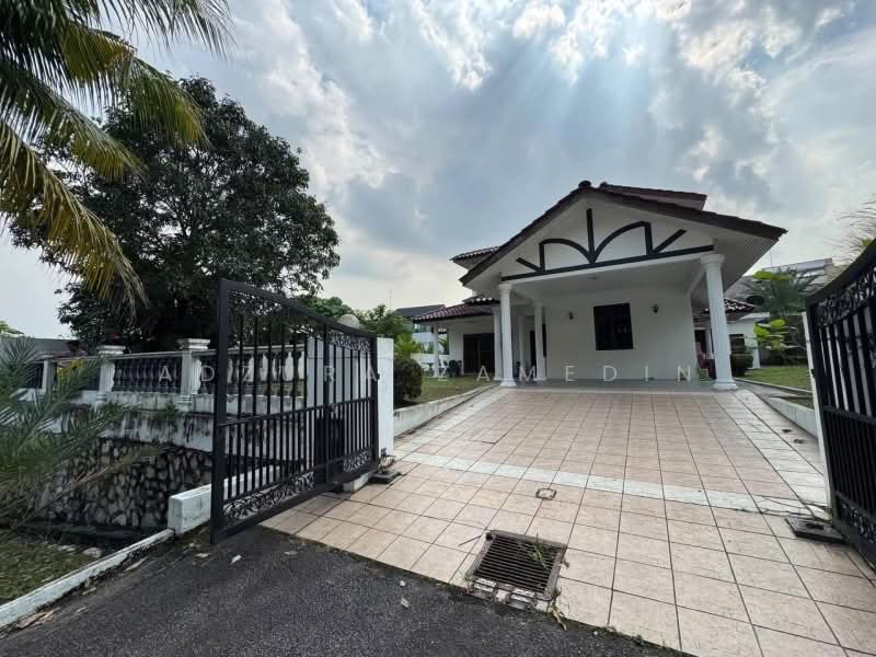 Rumah Banglo untuk Dijual di Seksyen 9 (Shah Alam) - Adzura Zamedin - Exterior - PropertyGuru.com.my