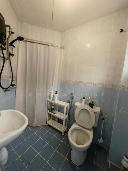 2-storey Terraced House for Sale in Sungai Buloh (Selangor) - Edward Chai - Bathroom - PropertyGuru.com.my