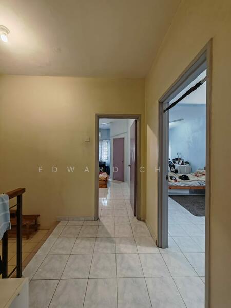 2-storey Terraced House for Sale in Sungai Buloh (Selangor) - Edward Chai - Corridor - PropertyGuru.com.my