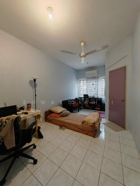 2-storey Terraced House for Sale in Sungai Buloh (Selangor) - Edward Chai - Bedroom - PropertyGuru.com.my