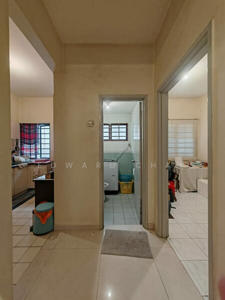 2-storey Terraced House for Sale in Sungai Buloh (Selangor) - Edward Chai - Corridor - PropertyGuru.com.my
