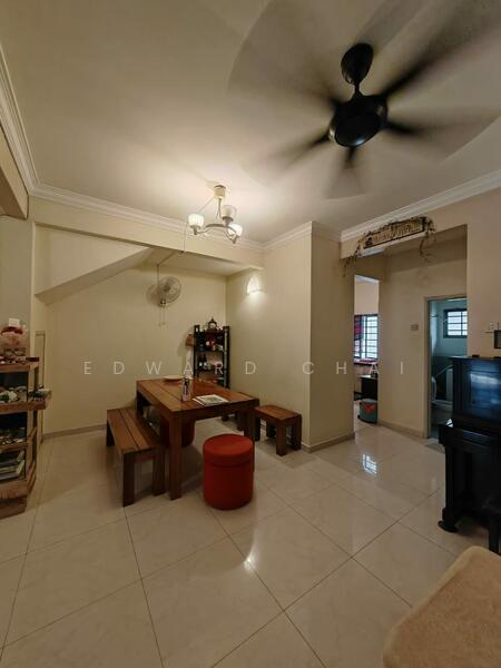 2-storey Terraced House for Sale in Sungai Buloh (Selangor) - Edward Chai - Dining Room - PropertyGuru.com.my