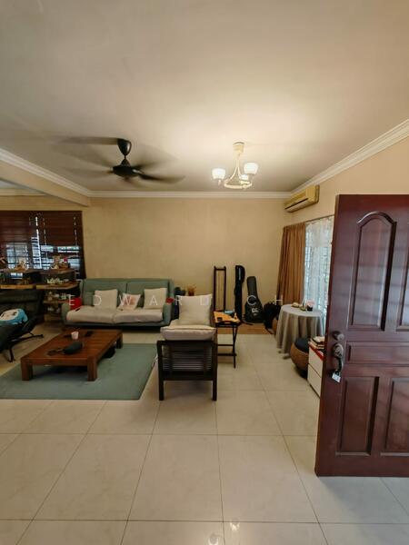 2-storey Terraced House for Sale in Sungai Buloh (Selangor) - Edward Chai - Living Room - PropertyGuru.com.my