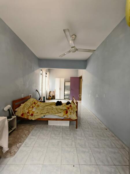 2-storey Terraced House for Sale in Sungai Buloh (Selangor) - Edward Chai - Bedroom - PropertyGuru.com.my