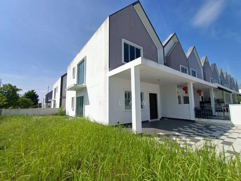 Rumah Teres 2 Tingkat untuk Dijual di Eco Forest (Semenyih) - CK Law - Exterior - PropertyGuru.com.my